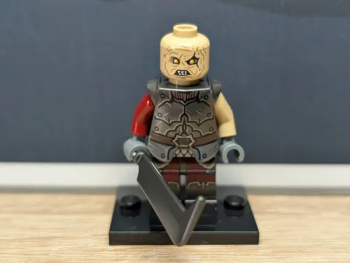 LEGO® Icons 11373 Der Herr der Ringe: Saurons Helm - Vorverkauf - Tolles LEGO Set für Fans: Baue Saurons Helm detailgetreu nach und erweitere deine Sammlung mit diesem einzigartigen Modell aus der Welt von Mittelerde.