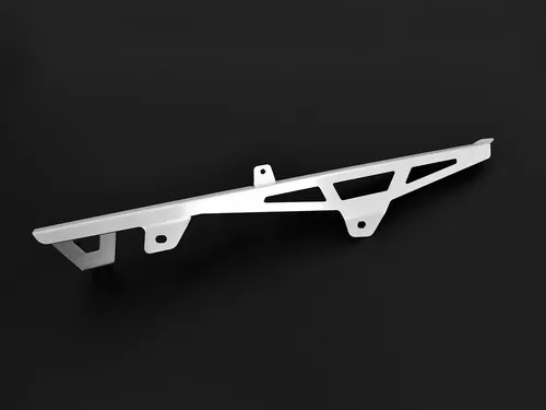 ZIEGER Kettenschutz für BMW G 310 R - Silber - Kettenschutz aus geschliffenem Edelstahl für BMW G 310 R. Schützt die Kette vor Schmutz und verlängert ihre Lebensdauer. Robust und stilvoll, ideal für Fahrer, die Funktionalität und Design schätzen.