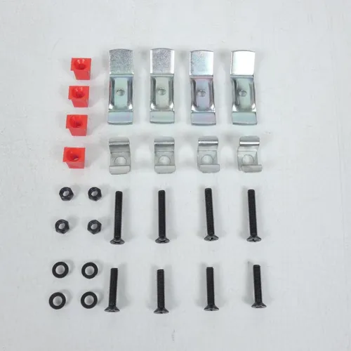 Shad-Topcase-Plattenbefestigung auf röhrenförmigem Original-Gepäckträger für