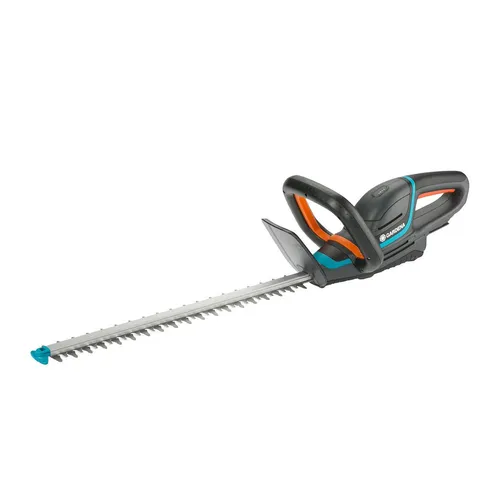 GARDENA Akku-Heckenschere ComfortCut 50/18V-P4A Ready-To-Use Set - Heckenscheren mit kraftvollem Akku für müheloses Schneiden und eine ergonomische Handhabung, ideal für gepflegte Gärten.