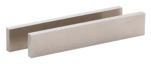 AMF Parallelunterlagen Paar 8 x 26 x 150 mm - 370478 - Hochwertige Spannunterlagen für präzises Arbeiten, ideal für Maschinen- und Metallbau.
