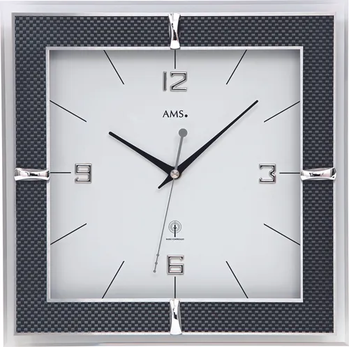 AMS Funkwanduhr von AMS