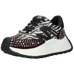 Steve Madden Sneaker mit Zebramuster und Nieten in rot von Steve Madden