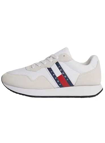 Tommy Jeans Herren Runner Sneaker - Stilvolle Sportschuhe in Weiß (46) - Herren-Sneaker mit hochwertigem Wildleder-Obermaterial, optimaler Passform und modernem Design – ideal für jeden Anlass und ein angenehmes Tragegefühl den ganzen Tag.
