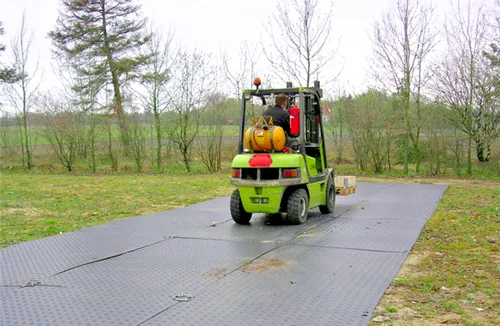 St. Fahrplatten max 30 T. Druck Baustellenplatten Verlegeplatten Baustraßen 10