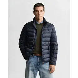 GANT LIGHT DOWN JACKET Herren 4XL - Funktionale Steppjacke in EVENING BLUE für Herren, ideal für Übergangszeiten. Mit 2-Wege-Reißverschluss und leichtem Webstoff, perfekt für gemütliche Abende im Garten.