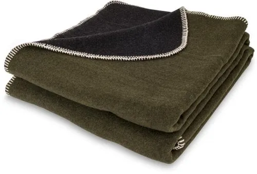 Petromax Wolldecke 150x200cm - moosgrün/schwarz - Bettdecken aus 100 % Schafschurwolle, ideal für Outdoor-Aktivitäten und gemütliche Lagerfeuerabende.