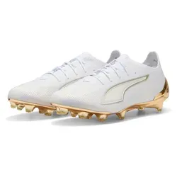 PUMA Ultra 6 Ultimate FG White Pack Fußballschuh Weiß, 44 Unisex - Hochwertiger Fußballschuh von PUMA für optimalen Halt und Komfort auf dem Platz. Ideal für ambitionierte Spieler, die ihre Leistung steigern möchten.