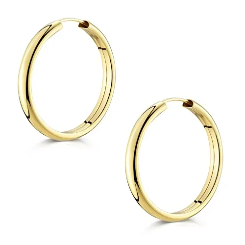 Materia Breite Creolen Gold 4mm - Damen Ohrringe aus 925 Silber - Hochwertige goldene Creolen aus 925 Sterling Silber mit Gelbgold Vergoldung, ideal für jeden Anlass. Sicherer Halt durch Ziehverschluss, perfekt als Geschenk!