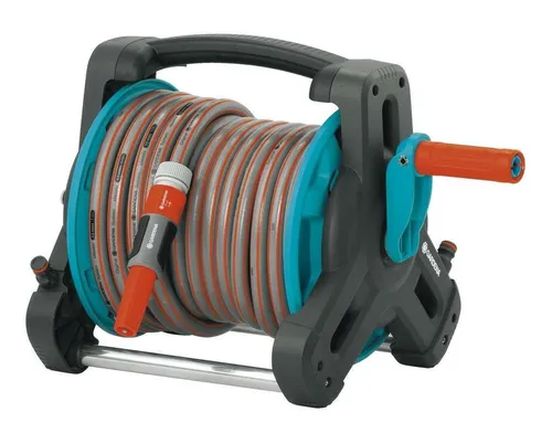 Gardena Schlauchtrommel Classic 50 - Kompakte Schlauchtrommel für kleinere Gärten, ergonomischer Griff für komfortables Tragen