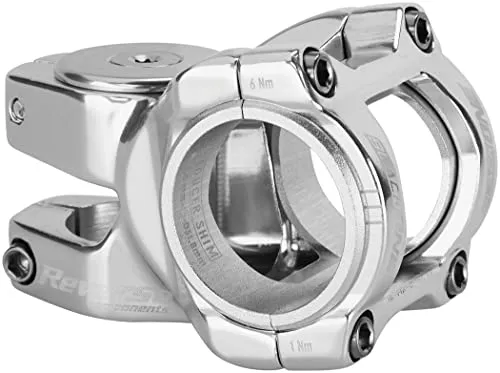 Reverse Black ONE Titanium D-2 Vorbau Ø31,8/35mm silber – Leicht und stabil