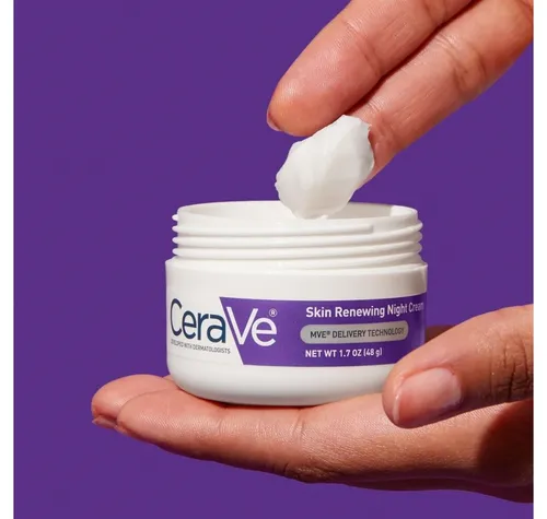CeraVe Skin Renewing Peptid-Gesichtscreme - Feuchtigkeitsspendende Gesichtscreme mit Peptid-Komplex und 3 Ceramiden für eine geschmeidige Haut. Ideal für die tägliche Pflege und Unterstützung der Hautelastizität.