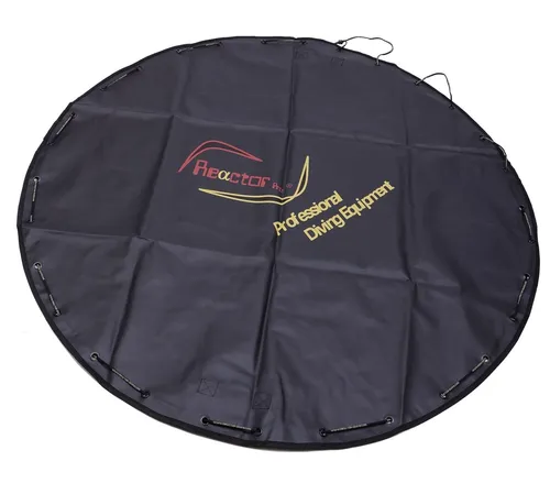 Reactor Tauchbeutel Umkleidematte und Tasche von Reactor