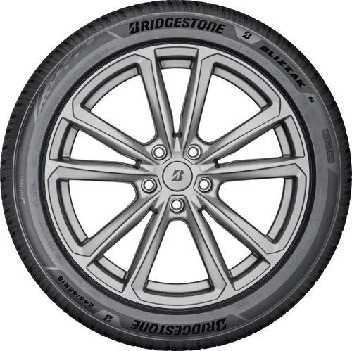 Bridgestone Blizzak 6 XL 3PMSF 205/60 R16 96H Winterreifen - Autoreifen für winterliche Bedingungen, bietet herausragende Traktion und Sicherheit auf Eis und Schnee.