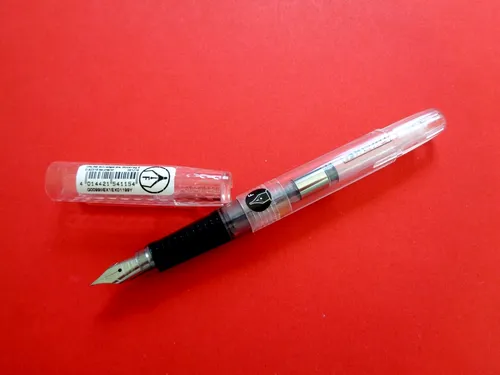 ONLINE Füller Füllhalter Bachelor Ice Strichstärke Fein-F mit Konverter