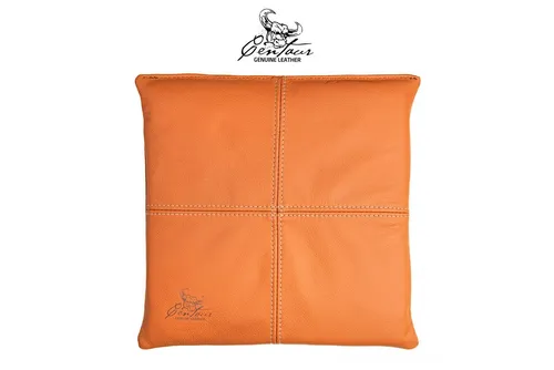 Centaur Sitzkissen aus echtem Leder - Antirutsch und handgefertigt - Stuhlkissen aus hochwertigem Rindleder, handgefertigt in Deutschland. Mit Antirutschfunktion für sicheren Sitzkomfort und viskoelastischem Gelschaum für optimalen Sitzkomfort.