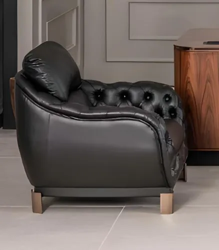 Design Lederstuhl Chesterfield Schwarz - Eleganter Esszimmer- und Bürostuhl - Stilvoller Chesterfield Lederstuhl für Erwachsene, ideal für Wohnzimmer oder Büro. Mit robustem Edelstahlgestell und bequemer Polsterung. Maße: 96 x 87 x 90 cm, Sitzhöhe 40 cm.