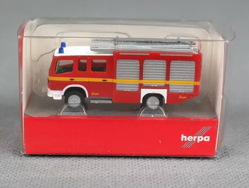 HERPA 066747 N,1:160 Feuerwehr Mercedes-Benz Atego HLF 20, rot - NEUWARE!