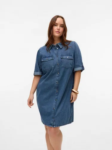 Vero Moda Curve Jeanskleid VMCJENNIE SS SHORT DENIM DRESS GA CUR blau M (46) - Stylisches Jeanskleid aus einer bequemen Baumwollmischung, ideal für den Alltag. Mit Brusttaschen und modischem Hemdkragen, für einen lässigen Look.