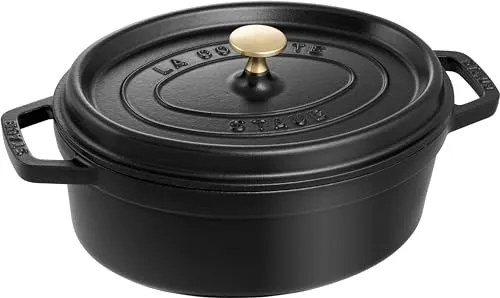 STAUB Gusseisen Bräter/Cocotte 27 cm - Für alle Herdarten - Ovaler Bräter aus emailliertem Gusseisen mit Aromaregen-Funktion für saftige Gerichte. Ideal zum Anbraten, Garen und Servieren - spülmaschinengeeignet und hitzebeständig bis 250°C!