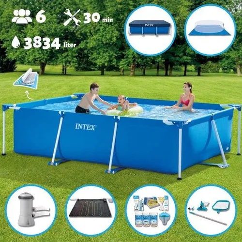Rechteckiges Schwimmbad