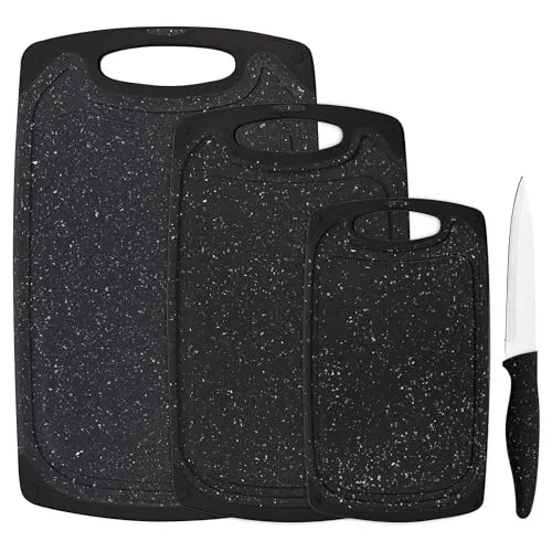 GRÄWE Schneidebrett mit scharfem Messer, 4-teilig, rutschfest, mit Saftrillen, antibakterielles Set, 3 Größen, Frühstücksbrettchen, Schneidebretter, BPA-frei, Spülmaschinengeeignet, Schwarz
