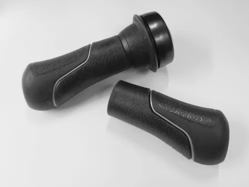 Gazelle Fahrrad Griffe mit integrierter Glocke
