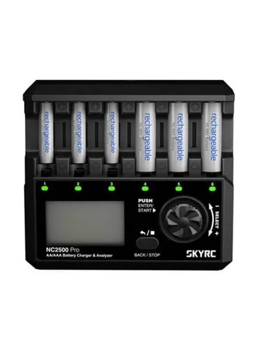 SkyRC NC2500 Pro AA/AAA Charger von SkyRC