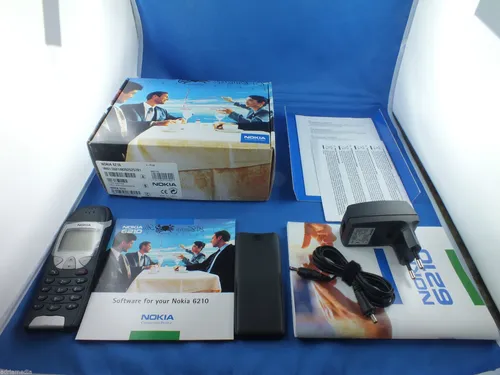 Original Nokia 6210 Shwarz NEU NEW Autotelefon Businesshandy Handy Mercedes VW