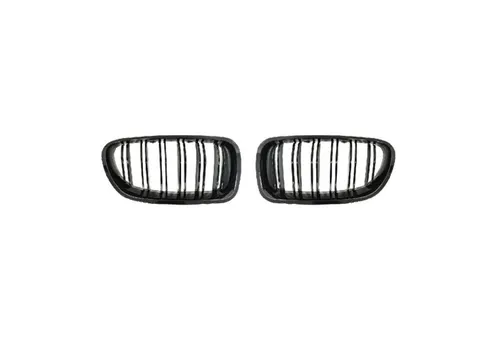 OMAC Frontstoßstange für BMW 5er F10 M-Tech (2010-2016) - Hochwertige Frontstoßstange mit integriertem Kühlergrill für BMW 5er F10 M-Tech. Langlebig, wetterbeständig und leicht zu reinigen – perfekter Schutz und individuelles Design für Ihr Fahrzeug.
