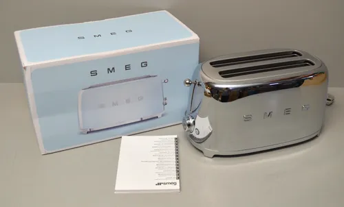 Smeg TSF02SSEU 50's Retro Style Toaster in silber von Smeg