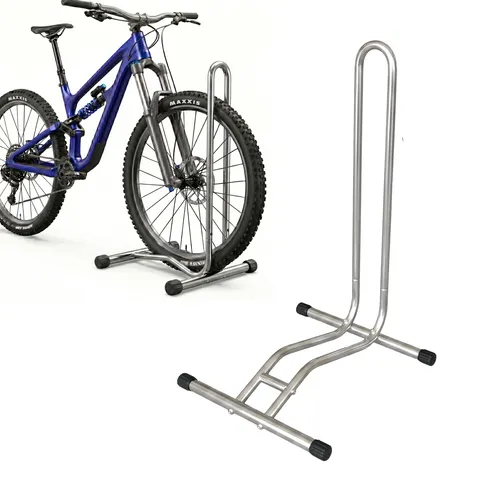 relaxdays Fahrradständer bis 29 Zoll, silber - Sicherer Fahrradständer für alle gängigen Modelle bis 29 Zoll. Robuste Stahlkonstruktion mit rutschfesten Füßen sorgt für stabilen Halt. Ideal für Garage, Keller oder als Ausstellungsständer.