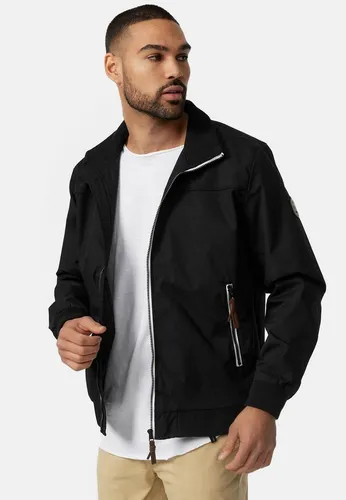 Indicode Sommerjacke Ivano mit Kragen & Reißverschluss M (46) - Funktionsjacke mit Stehkragen und Reißverschluss, ideal für lässige Sommerlooks. Hergestellt aus atmungsaktivem Material (65% Polyester, 35% Baumwolle) für optimalen Tragekomfort.