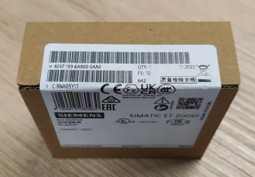 Siemens Simatic Bus Adapter 6ES7193-6AR00-0AA0 - SPS-Prozessoren, neu und unbenutzt, ideal für zuverlässige Automatisierungslösungen in der Industrie.