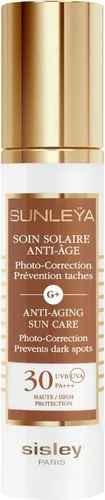 Sisley Sunleÿa Soin Solaire Anti-Age SPF30 50ml - Anti-Aging-Sonnenpflege mit Lichtschutzfaktor 30, schützt vor UV-Strahlen und bekämpft Hautalterung. Ideal für empfindliche Haut, zieht schnell ein und ist wasserfest.