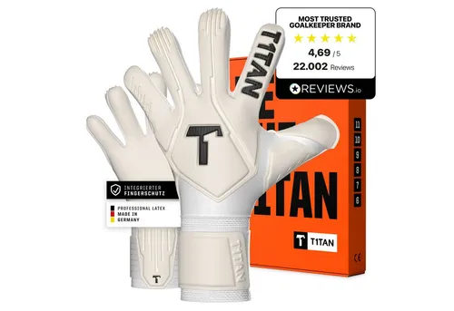 T1TAN Legend White-Out Torwarthandschuhe mit Fingerschutz für Kinder & Erwachsene - 🏆 FINGERSAVE-SCHUTZ & STARKER GRIP: Mit integriertem Fingerschutz und 4mm Gecko Grip Haftschaum für optimale Kontrolle. Ideal für Profis und Amateure – für jedes Spiel! 🥅 Leicht und atmungsaktiv, für besten Tragekomfort.