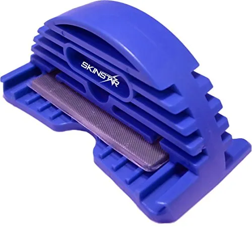 SkinStar Scraper Klingenschärfer für Plexi-Abziehklingen - Präziser Ziehklingenschärfer für alle Klingenbreiten von 3 bis 6 mm. Mit langer Klingenführung für einen exakten Schliff und beidseitig nutzbarer Feile. Ideal für den professionellen Einsatz im Tuning von Skis & Snowboards.