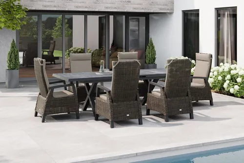 Siena Garden Garten-Essgruppe Messina/Corido - Elegantes Dining Set in anthrazit/grau, ideal für gesellige Stunden im Freien. Mit verstellbaren Rückenlehnen bietet es höchsten Komfort und stilvolles Design für Ihre Terrasse.