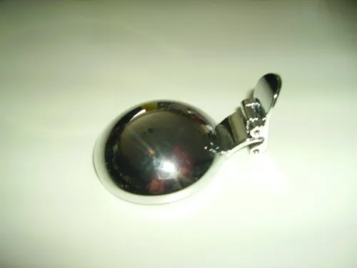 alfi Klappdeckel, Edelstahl, Silber, 8 x 5.7 x 3.5 cm in silber von alfi