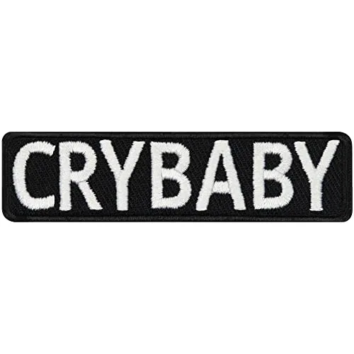 EXPRESS-STICKEREI Aufnäher Patch Crybaby Lustiger Spaß Sticker zum annähen/aufbügeln | Applikation Jeans Flicken Kleidung reparieren Bügelbilder für alle Stoffe | Fabric Applique 75x20mm