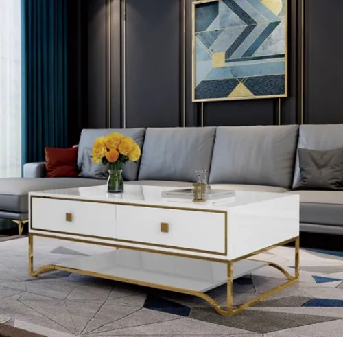 Hochglanz Couchtisch aus Metall – Modern und Elegant - Moderner Couchtisch in Hochglanz-Optik, aus robustem Metall gefertigt. Ideal für Ihr Wohnzimmer mit kompakten Maßen von 130 x 70 x 42 cm, ganz ohne Montageaufwand.