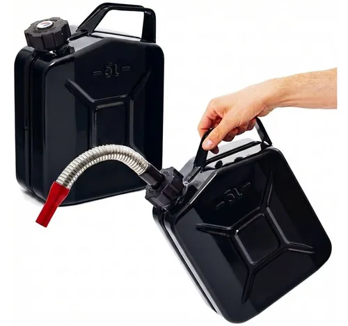 BW Benzinkanister Metall 5 L mit Schraubverschluss und Ausgießer – TÜV-geprüft - Zwei robuste Benzinkanister aus pulverbeschichtetem Stahl, ideal für den sicheren Transport von Flüssigkeiten. TÜV-zertifiziert und mit praktischem Ausgießer für einfaches Befüllen.