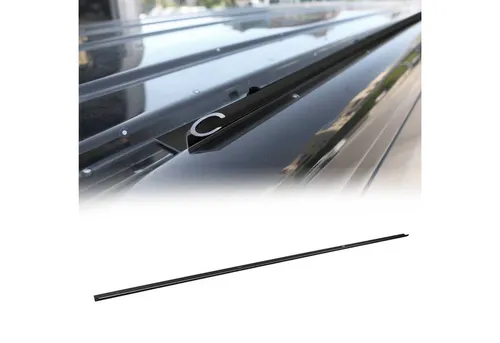 OMAC Seitenmarkise Sonnensegel Kedereinzug für VW T5 T6 L2 Schwarz - Praktische Markisenschiene für VW T5 T6 L2, ideal für Camping und Outdoor-Aktivitäten. Einfache Montage und langlebige Materialien sorgen für eine stilvolle und sichere Befestigung Ihrer Markise.