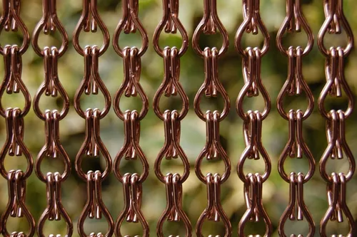 La Tenda ALUSAX Türvorhang - Fliegenvorhang aus Aluminium - Türvorhang aus anodisierten Aluminiumketten in Braun Bronze, hält Fliegen effektiv draußen und ist einfach zu montieren und anpassbar.