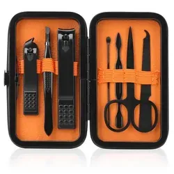 Maniküre Set Nagelknipser Pediküre Kit - Stylisches Nagelpflegeset in schwarz-orange, ideal für Hand-, Fuß- und Gesichtspflege. Hochwertige Edelstahlwerkzeuge in tragbarem Etui – perfekt für unterwegs und als Geschenk für jeden Anlass.