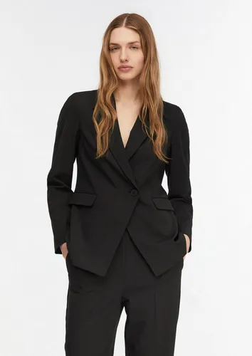 Comma Taillierter Blazer aus Viskosemix - Eleganter taillierter Blazer im Regular Fit aus hochwertigem Viskosemix. Leicht gefüttert, mit Reverskragen und praktischer Pattentasche – ideal für den Business-Look.