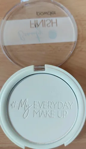 Bell HYPOAllergenic Bell - Beauty Finish Kompaktpulver - 001: Banana Story 9g