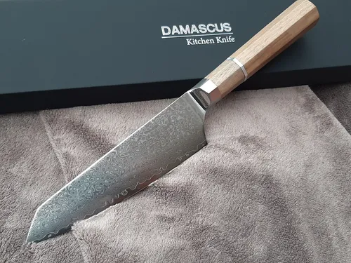 HERBERTZ Chefkochmesser Damast Walnuss 16 cm - Elegantes Kochmesser mit Damastklinge und ergonomischem Walnussholzgriff. Perfekt für präzise Schnitte in der modernen Küche. Gewicht: 170 g, kompakte Länge von 25-38 cm.