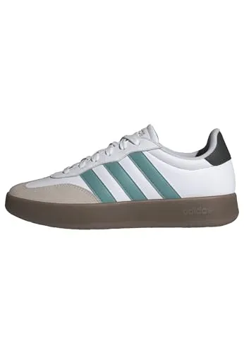 adidas Damen BARREDA Shoes - Stylische Sneaker in Cloud White/Powder Teal - Damen-Sneaker mit regulärer Passform, Obermaterial aus Synthetik und Wildleder sowie Gummi-Cupsohle für optimalen Komfort und Trendbewusstsein.