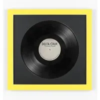 K-Möbel Schallplatten Rahmen Gelb 40x40cm - Eleganter Bilderrahmen aus Echtholz für deine wertvolle Schallplatte. Mit präzisem Passepartout und robustem Floatglas schützt er optimal und setzt deine Vinylsammlung stilvoll in Szene.
